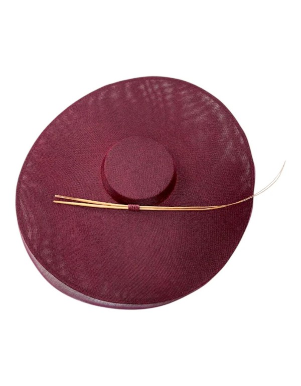 Maroon Pamela with decorative horsehair and spine 2