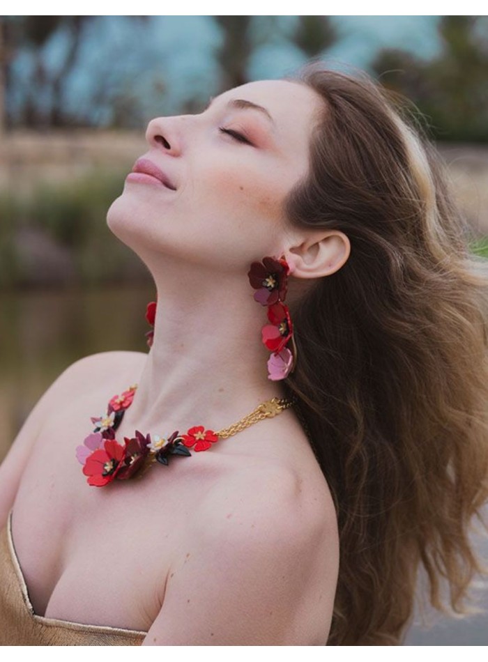 Poppy necklace in shades of orange and aqua green
