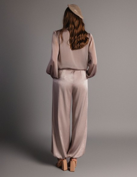 Blusa para invitada de gasa con escote cruzado