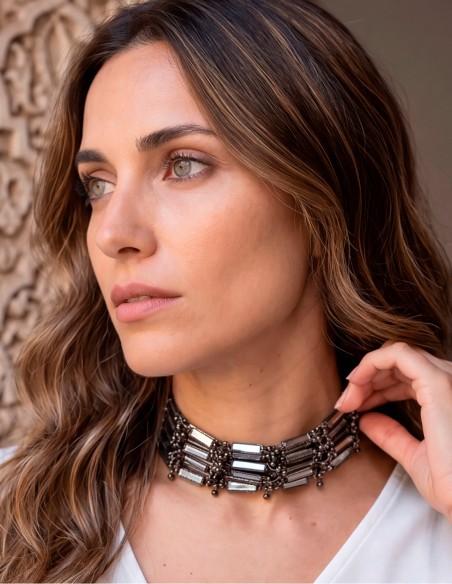 8-row black choker with mirror-finish beads