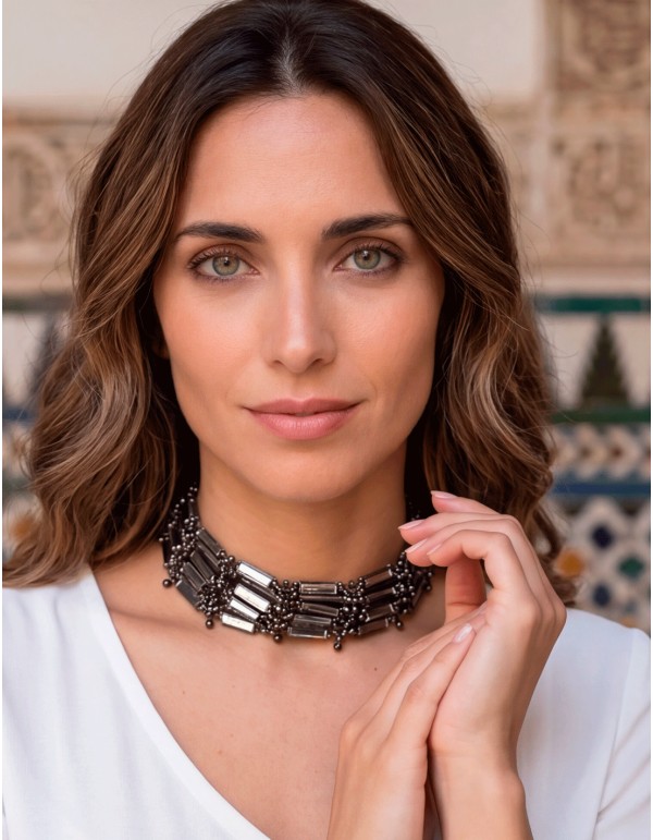 Choker negro de 8 filas con piezas espejo 2