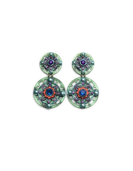 Pendientes verdes de doble círculo con detalles de perlas y cristales