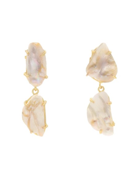 Modern pearl earrings for wedding guests