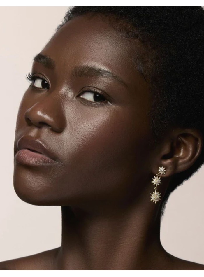 Gold star earrings with cubic zirconia