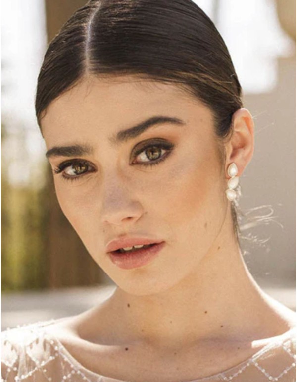 Boucles d'oreilles en argent ornées de trois pierres en...