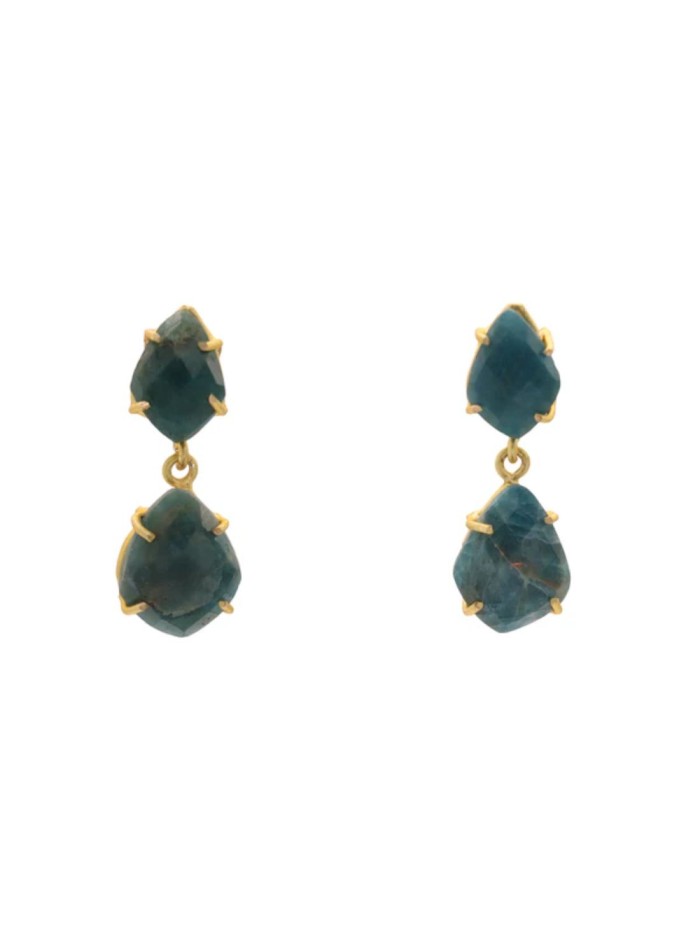 Earrings with green teardrop-shaped stones