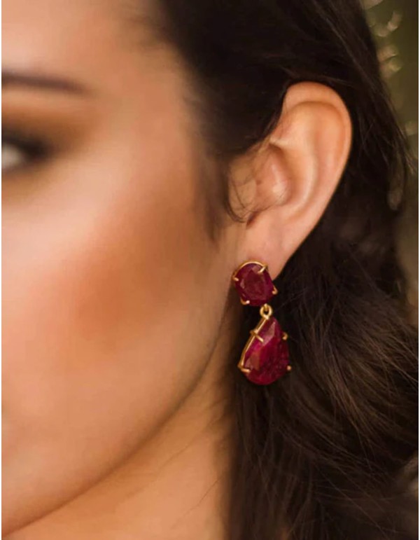 Pendientes de fiesta con piedras de color rubí 2