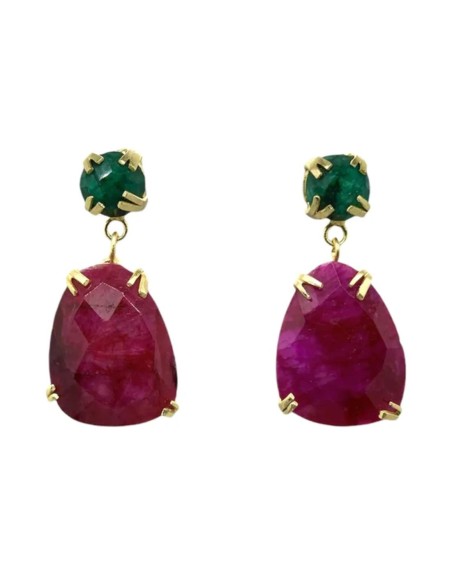 Pendientes dorados con piedra verde y lágrima rubí