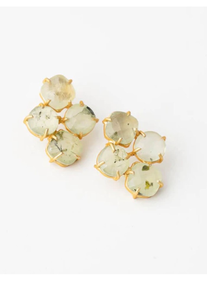 Cross-shaped earrings with four green stones