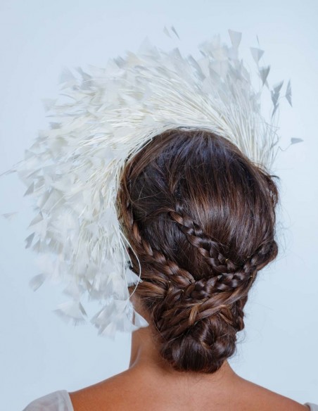Natural feathered wedding headdress Margarita Sangiovanni - 4