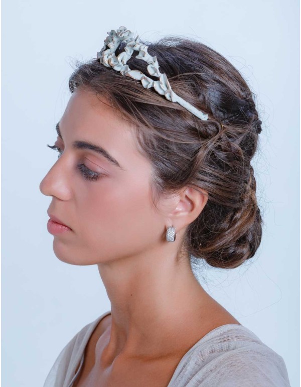 Green and gold resin tiara by Margarita Sangiovanni 2