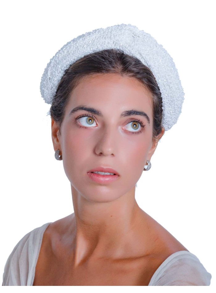 White bridal headdress with rhinestones by Margarita Sangiovanni
