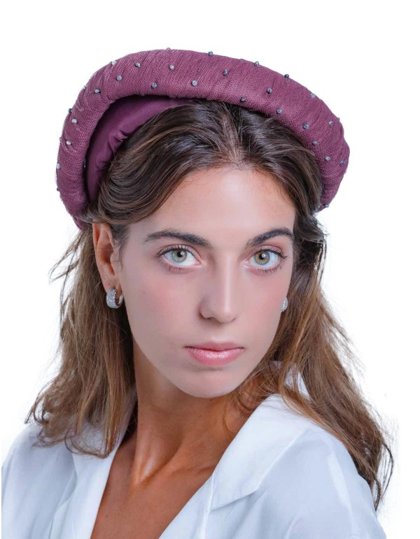 Diadema maxi cruzada burdeos con tul y piedras de Margarita Sangiovanni
