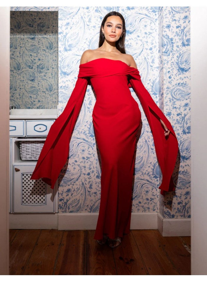 Vestido largo rojo con escote bardot y mangas...
