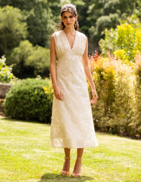 Ivory midi dress with embroidery and a V-neckline