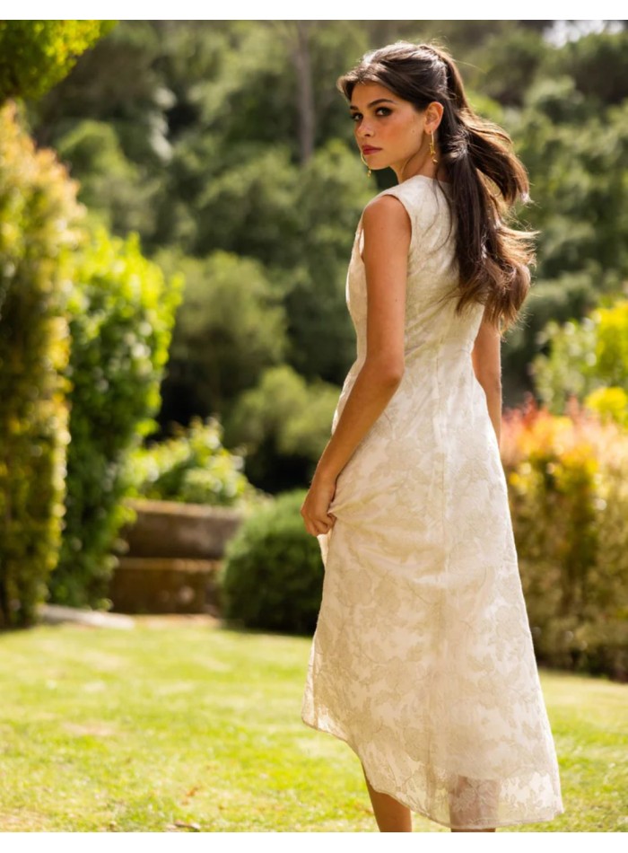 Ivory midi dress with embroidery and a V-neckline