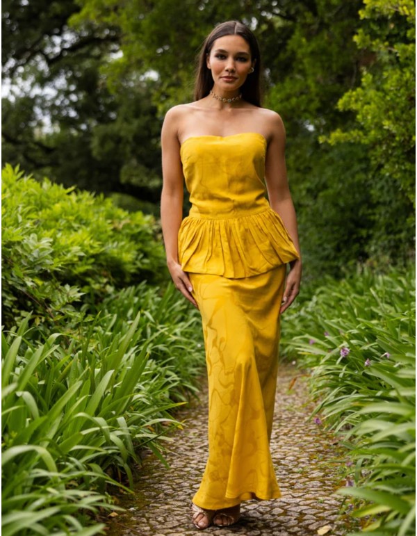 Falda maxi jacquard amarillo azafrán para invitada 2