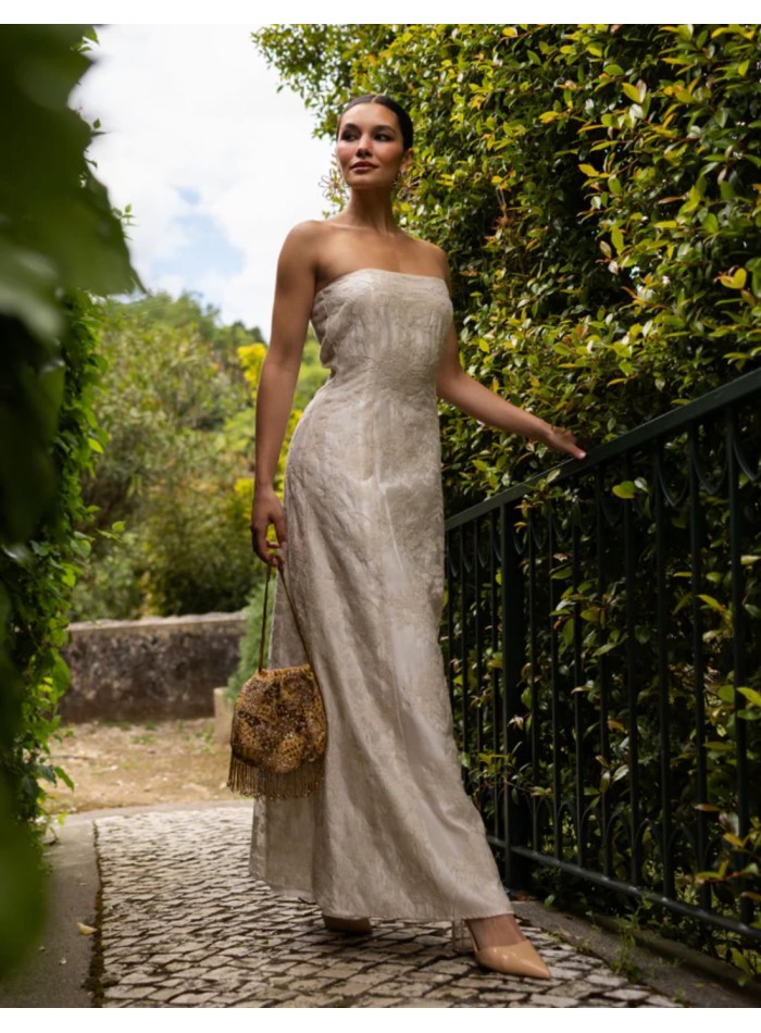 Robe longue ivoire brodée, sans bretelles