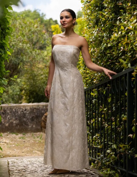 Robe longue ivoire brodée, sans bretelles