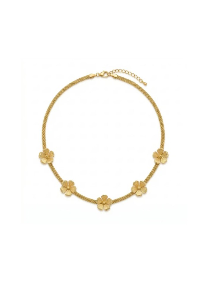 Collier ras-du-cou avec une large chaîne dorée...