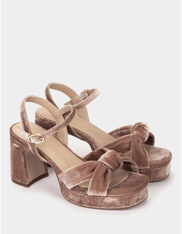 Sandalias de tacón de terciopelo