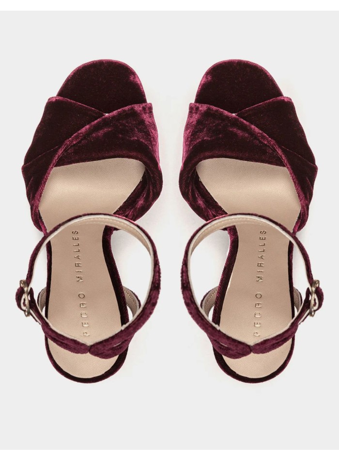 Sandales à talons hauts en velours bordeaux