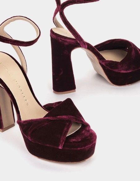 Sandalias de tacón para invitadas