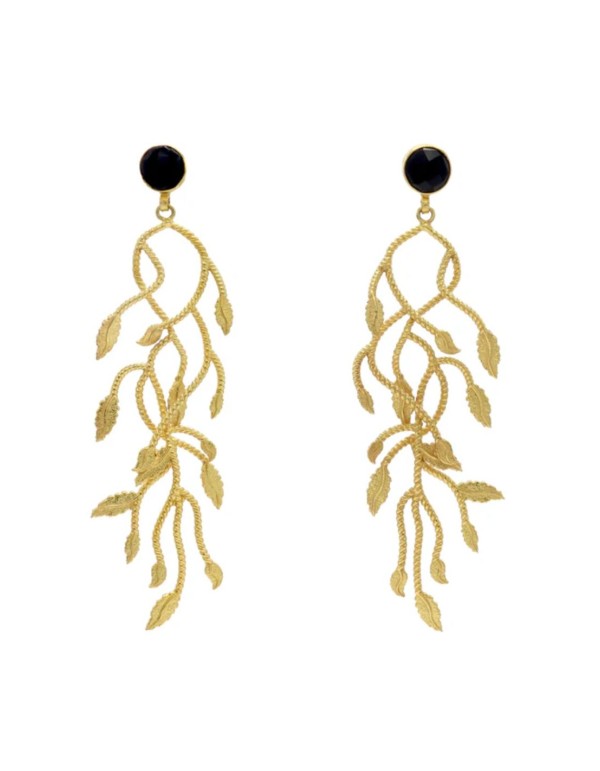 Pendientes dorados con piedra negra y ramas 2