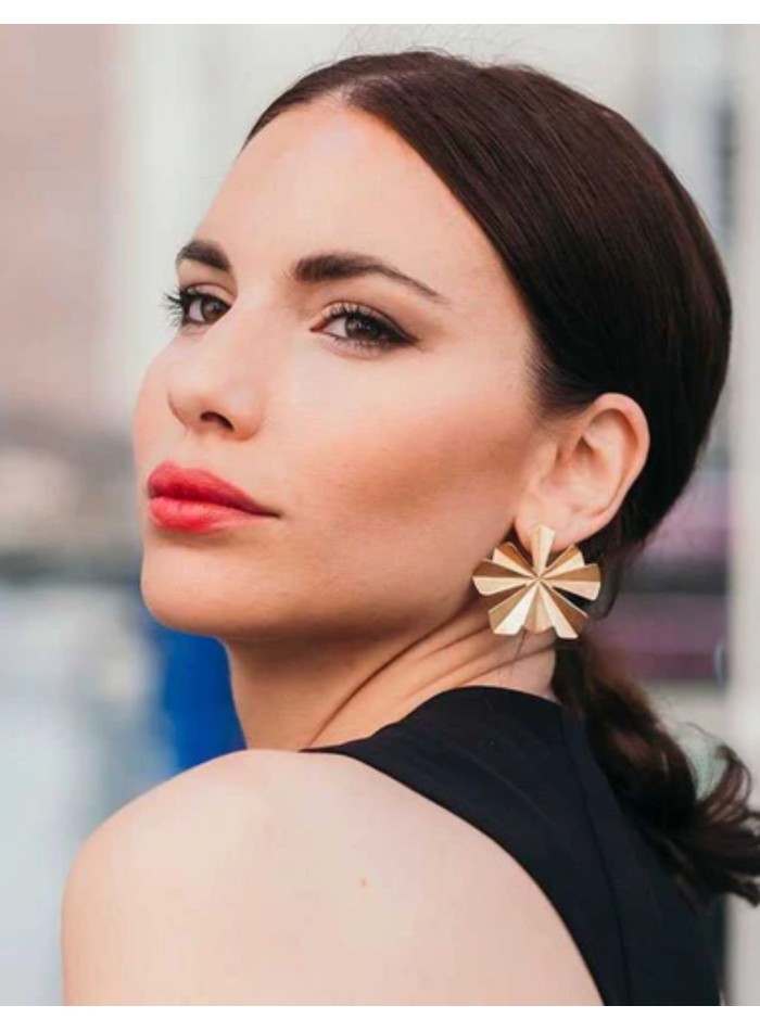 Grandes boucles d'oreilles dorées en forme de...