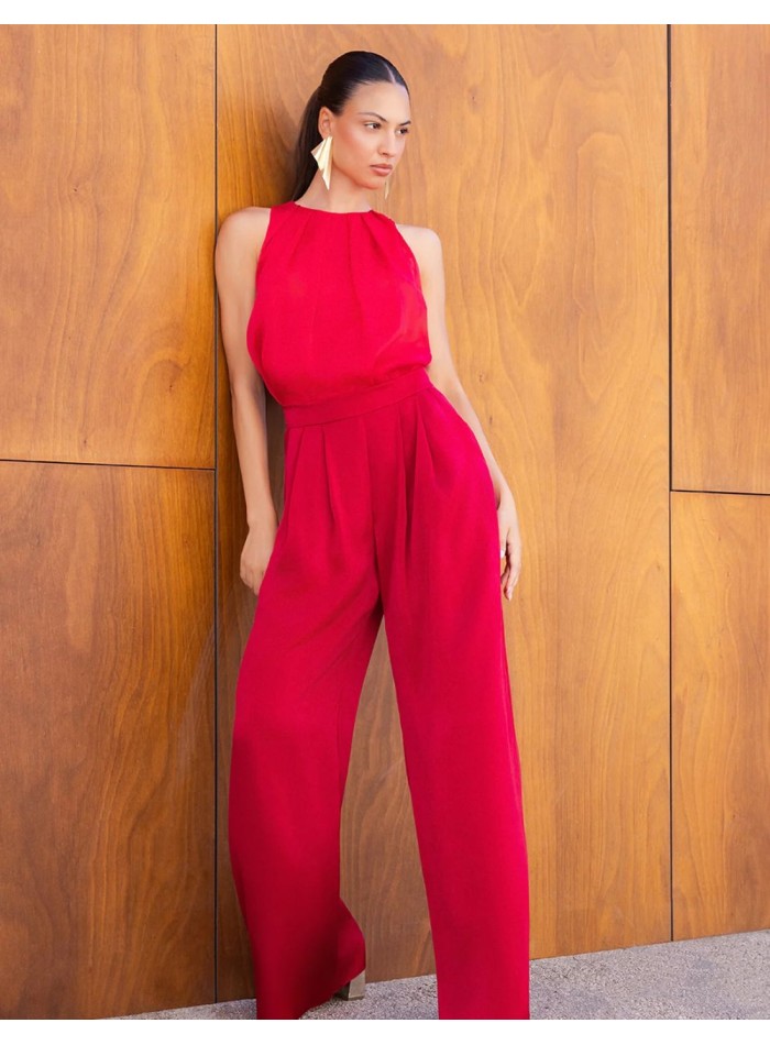 Ruby-colored chiffon blouse with pleats in the...