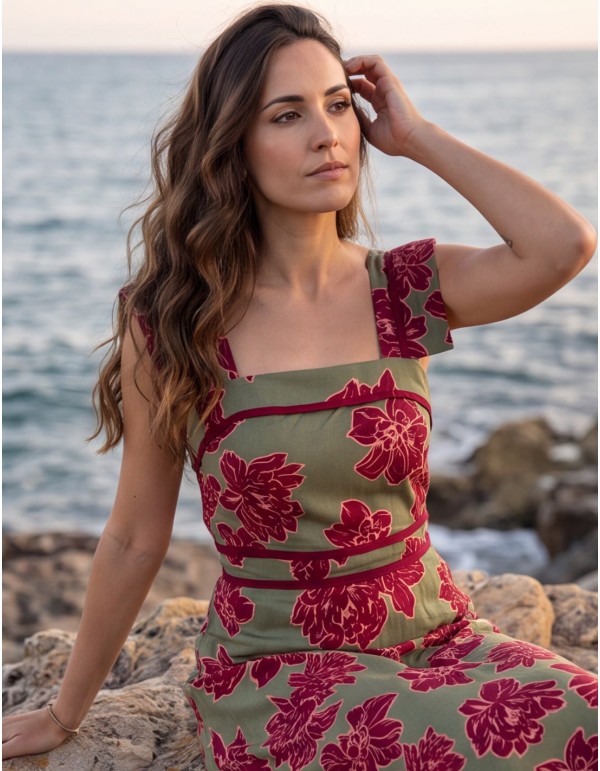 Robe midi verte à motifs, avec encolure carrée 2