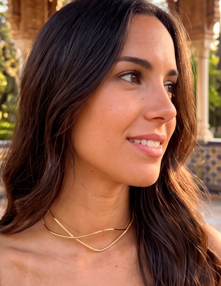 choker dorado rígido