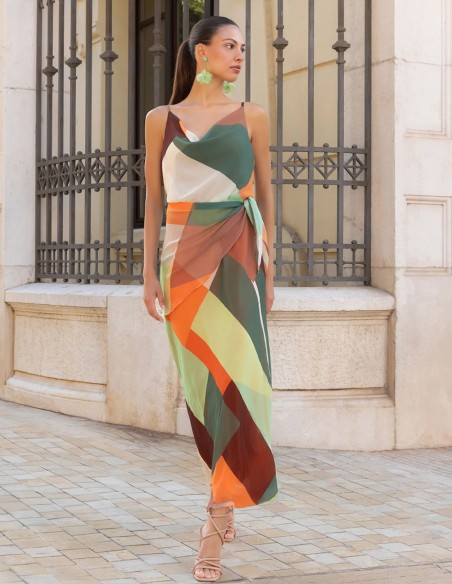 Airy chiffon midi dress with a geometric print