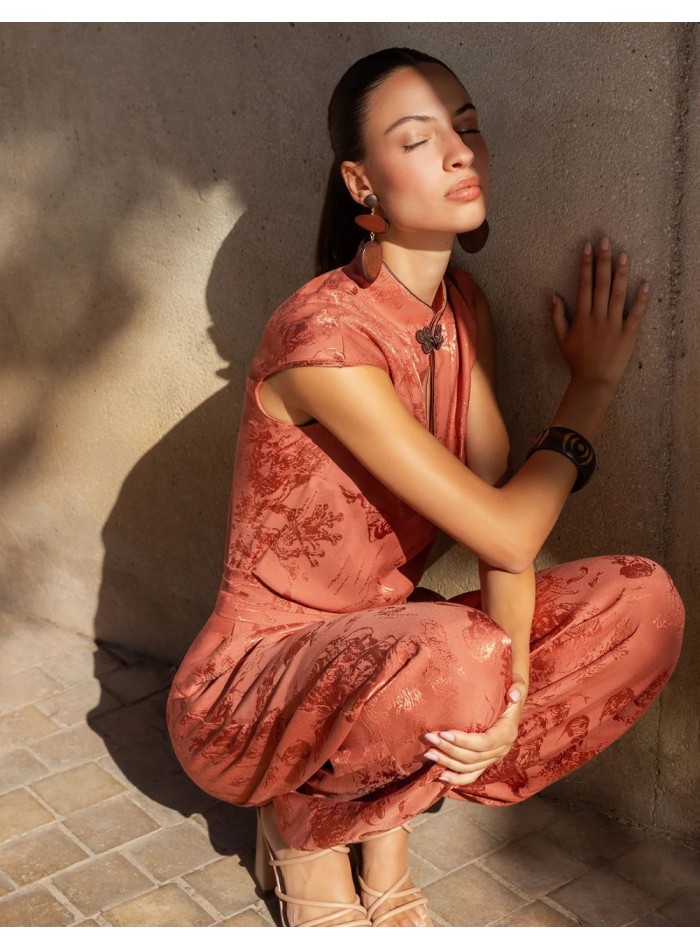 Blouse de style oriental en jacquard satiné...