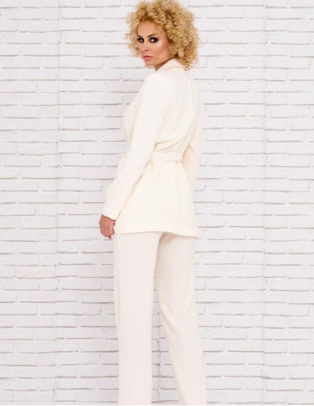 Suit jacket with kimono belt detail at INVITADISIMA by Explosion
