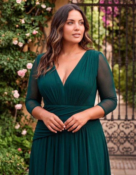 Vestido largo de fiesta talla grande verde botella con manga transparente