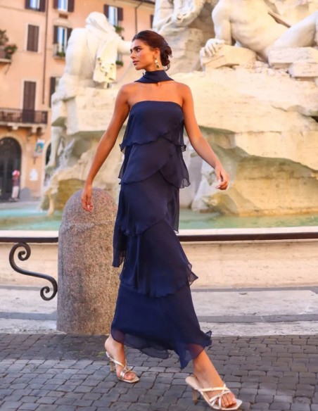 Robe longue à encolure bustier et volants