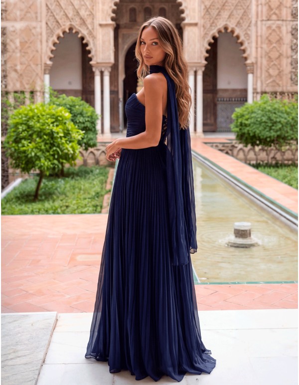 Vestido de fiesta largo azul marino plisado con chal a juego 2