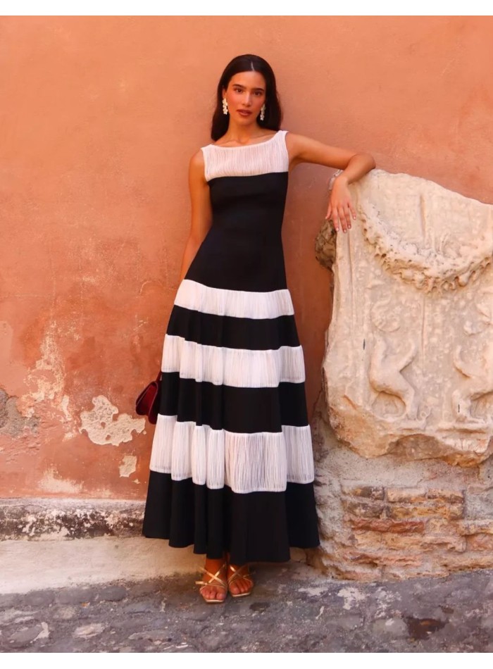 Vestido midi estilo romántico con rayas en...