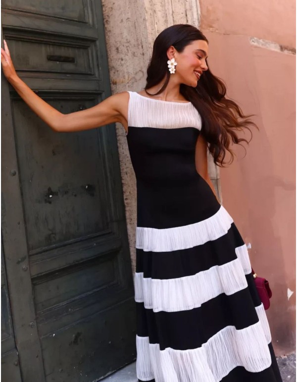 Vestido midi estilo romántico con rayas en blanco y negro