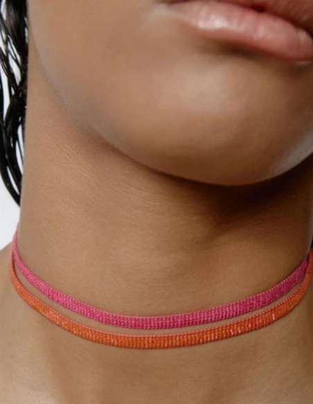 Collier ras-du-cou fait main en perles de cristal japonais fuchsia