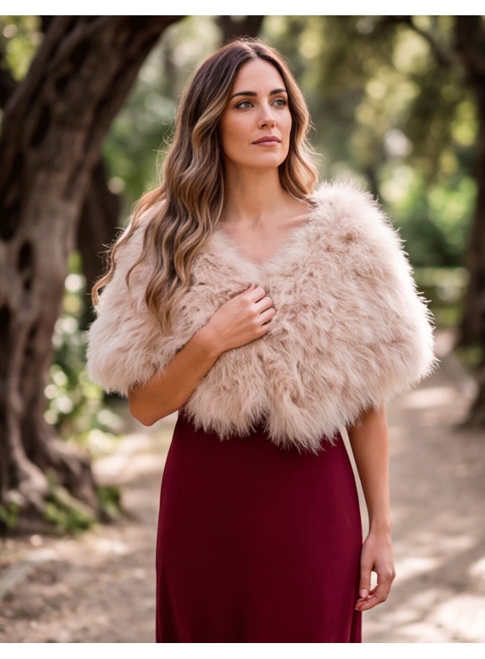 Beige ostrich stole: an elegant accessory you can wear far beyond a single event