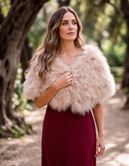 Beige ostrich stole: an elegant accessory you can wear far beyond a single event