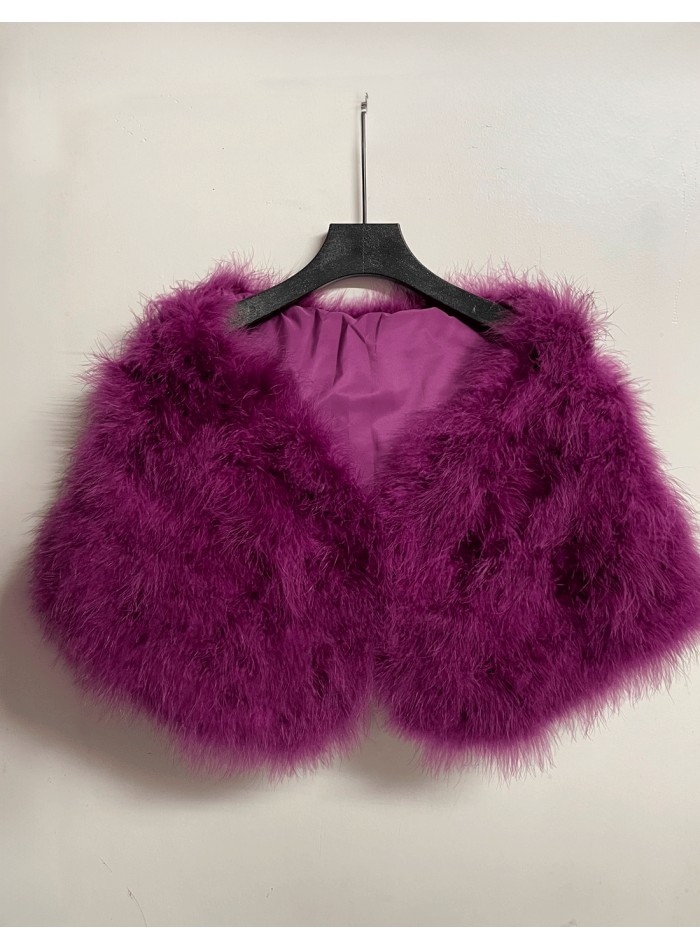 Estola buganvilla de plumas para aportar color y personalidad a tu look