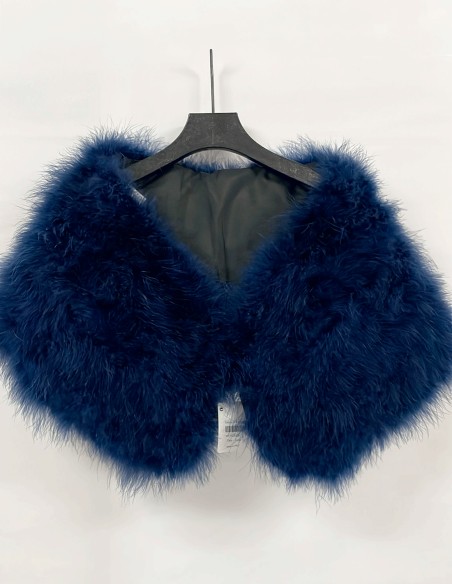 Estola de plumas azul marino teñida artesanalmente a mano