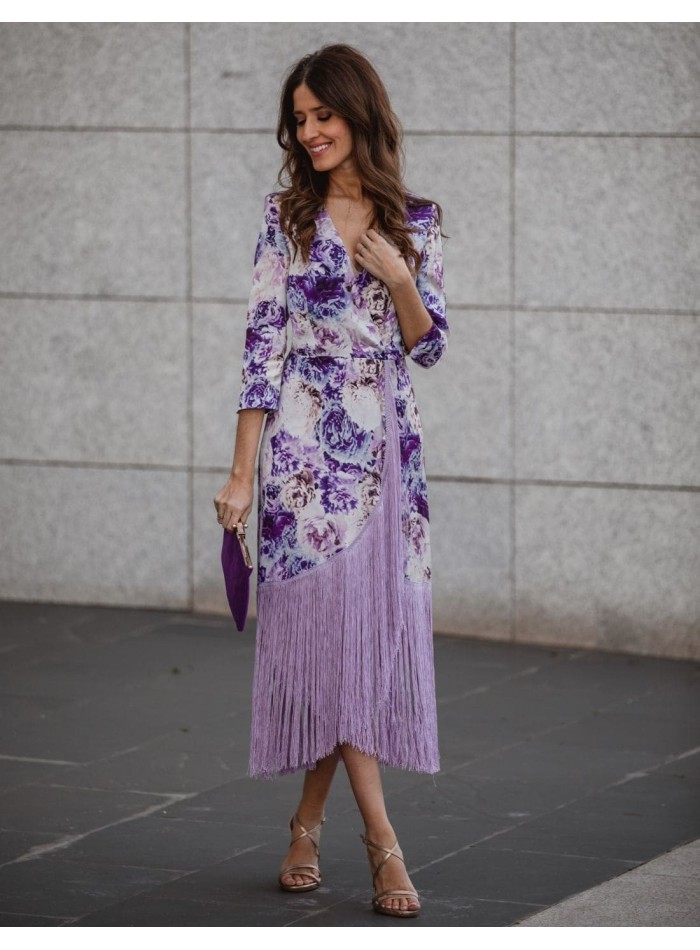 Vestido midi estampado con flecos y escote en V Nuribel - 1