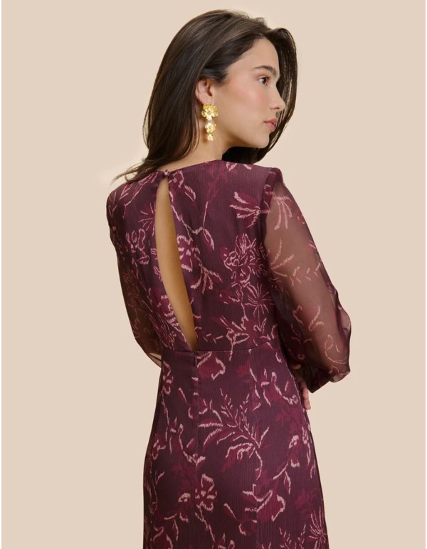 Vestido de invitada largo estampado berenjena con flores 2