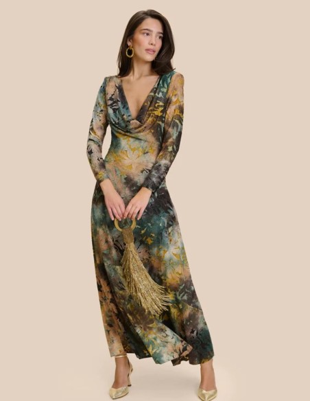 Vestido largo estampado en tonos verdes