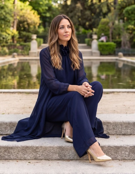 Long chiffon kimono with built-in shawl in navy blue
