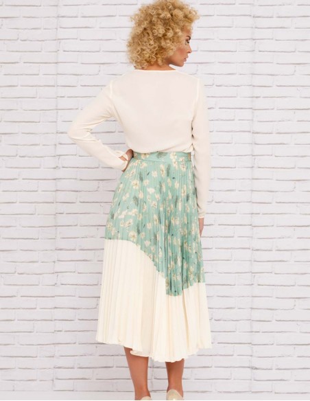 Party skirt with unique double print design at INVITADISIMA by Nuribel
